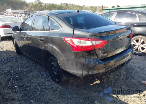 2012 Ford Focus Sel z USA, uszkodzony, nr VIN 1FAHP3H23CL156242